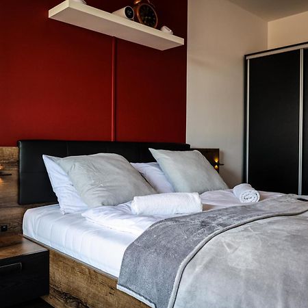 Apartament Ginger - Stare Miasto - Bezplatny Parking - Youtube Apartament Ginger We Wroclawiu Luaran gambar