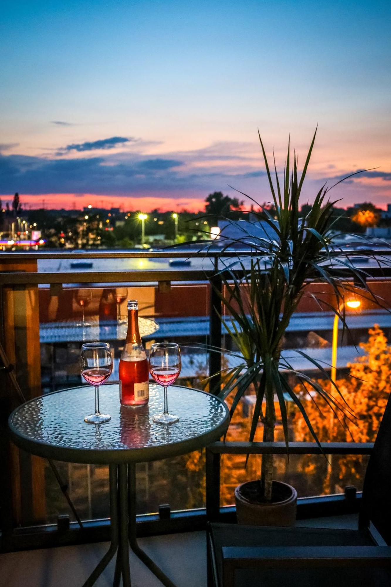 Apartament Ginger - Stare Miasto - Bezplatny Parking - Youtube Apartament Ginger We Wroclawiu Luaran gambar